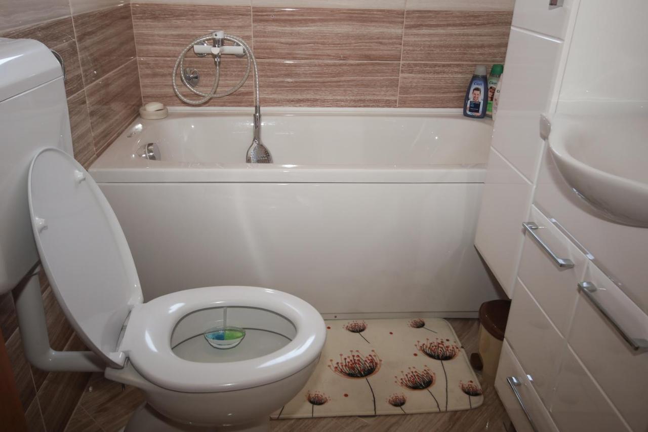 Apartman Lucija & Luka Otočac Exteriör bild