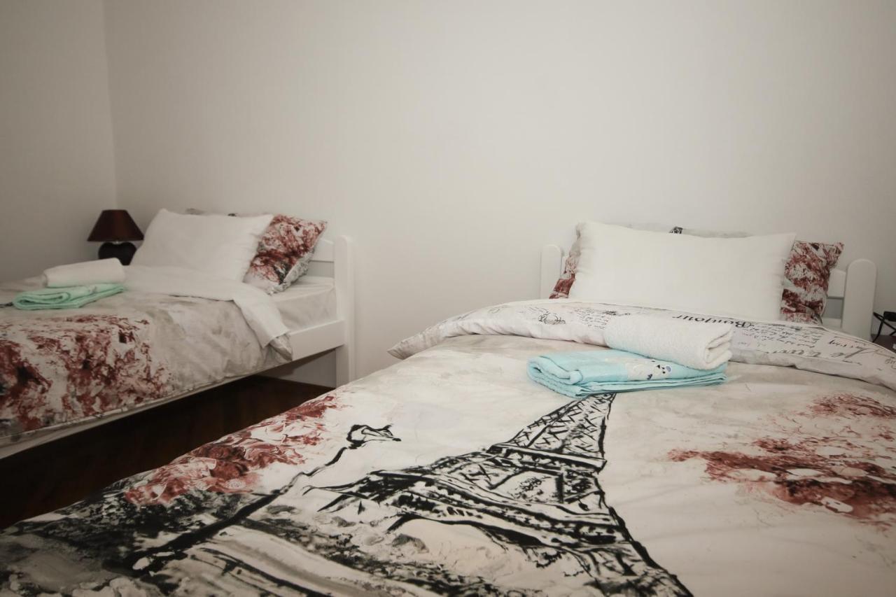 Apartman Lucija & Luka Otočac Exteriör bild