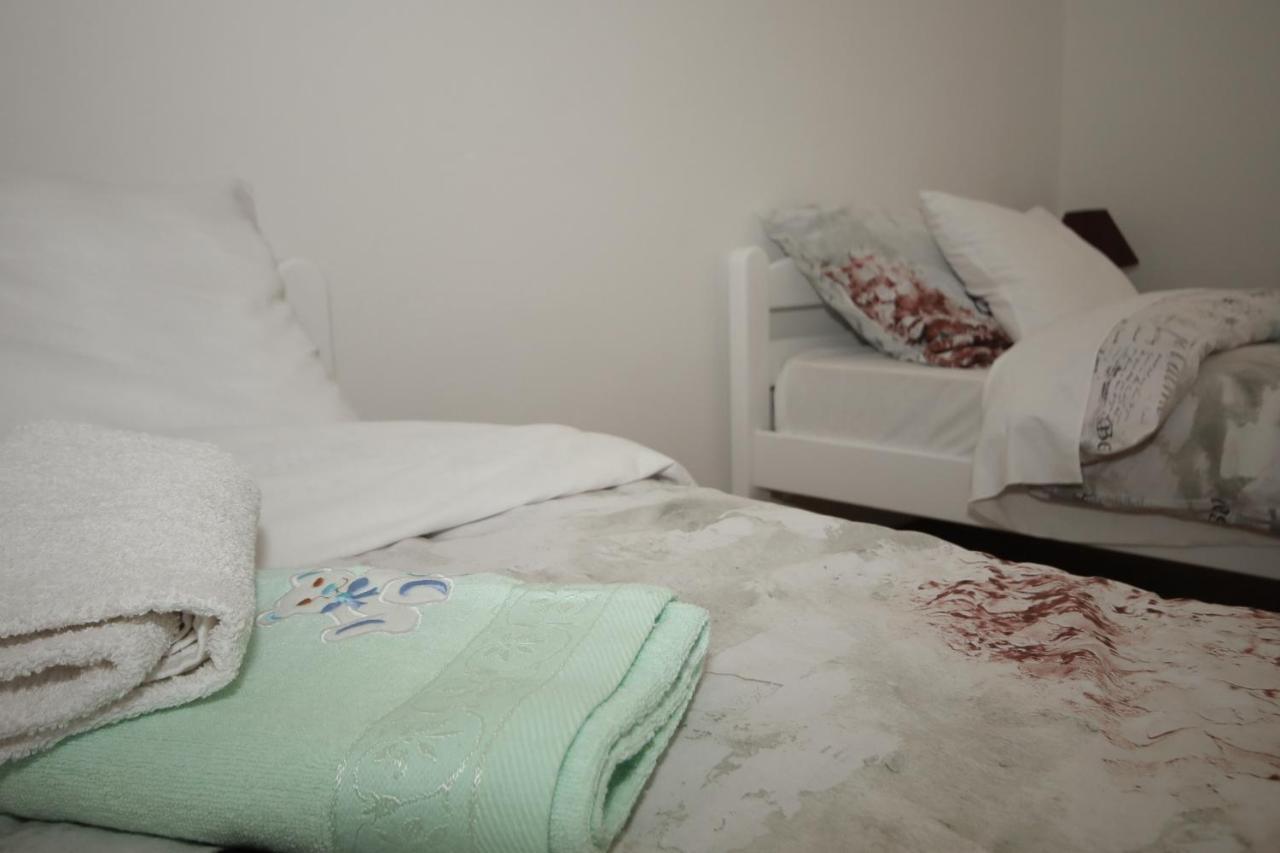 Apartman Lucija & Luka Otočac Exteriör bild